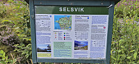 Selsvik hiking sign