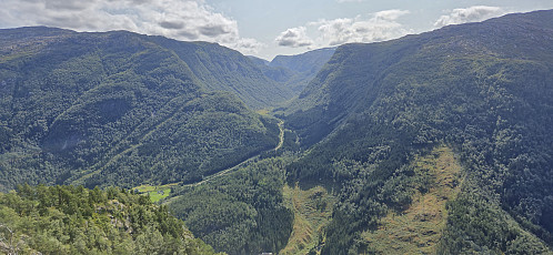 Stølsdalen from Gulbergnotten utsiktspunkt
