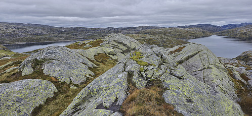 The summit area at Vest av Trollegilsbotnen