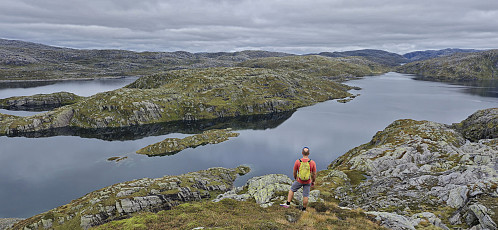 Skjerjavatnet with Skjerjevassryggen in the background