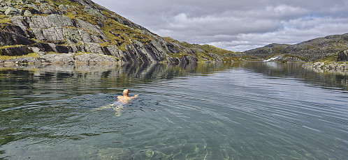 Endre of course had to go for a swim as usual :)