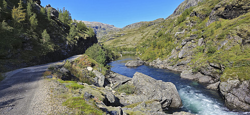 Descending along Moldo