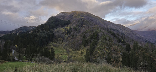 Hausdalshorga from Kongshaugen i Samdalen
