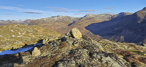Nosafjellet with Fresvikjordalen in the background