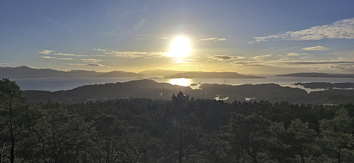 South from the large cairn at Liafjellet