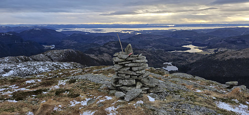 The cairn at Hisbotsnuken Sør