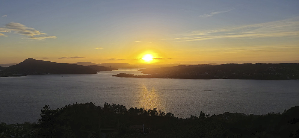 Sunset from west of the summit of Ørneberget