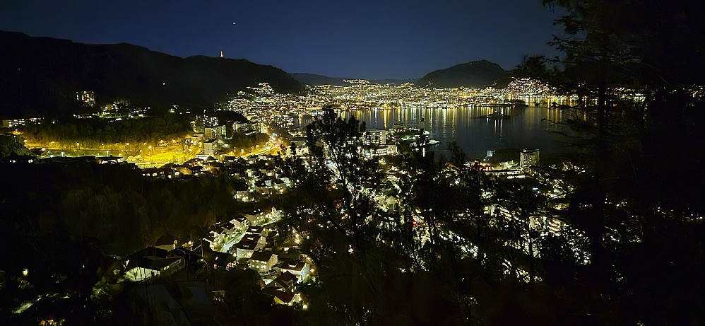 Towards the Bergen city center from Furukammen