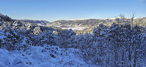 Kalandavatnet from the descent to Kismul