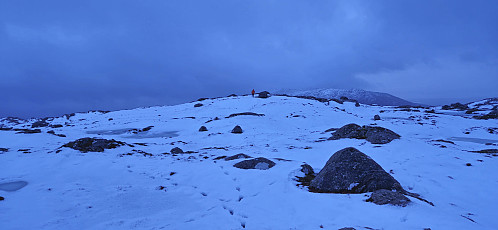 Looking back at the summit of Grønefjellet