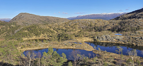 Looking back towards Brekkestøl from the northern summit of Trollhaugen