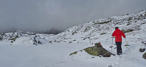 Approaching the top of the ski lift