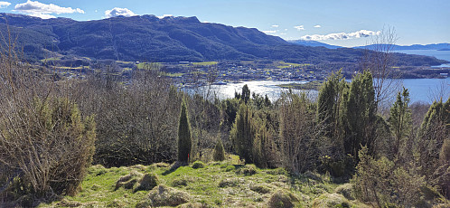 Skånevik from Tjellflotåsen