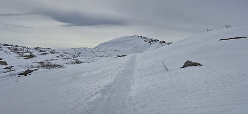 Approaching Helleberget