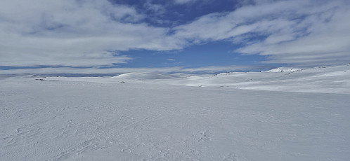 Towards Såtehjallane from near Klemsbu
