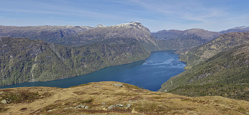 Ulvanosa and Matersfjorden from Varden på Håfjell