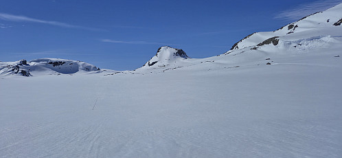 Såta in Såtedalen where my off-trail ascent to Vargabreen began
