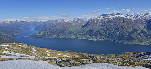 Hardangerbroen, Bunuten, Vatnasetenuten and Storeflåtten