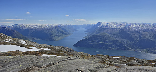Sørfjorden from the summit with Kinsarvik to the left