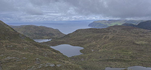 Northwest from the ascent to Brurahornet Vesttoppen. Ytre Kvalheim to the right.