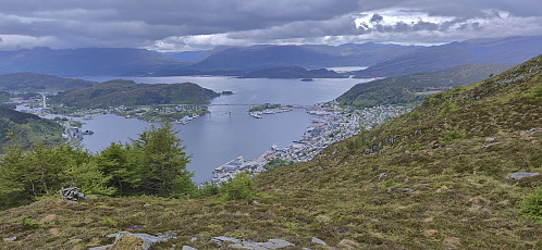 Måløy from the descent