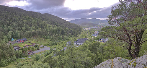 Views northwest from Høgehøyen