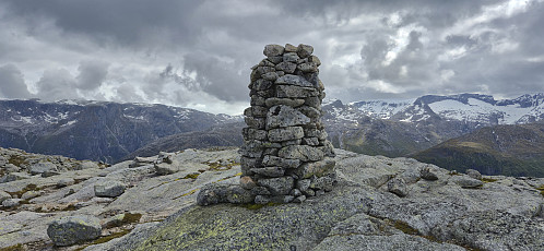 The summit cairn at Nordlifjellet