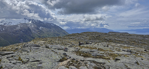 Towards Ulvanosa from Nordlifjellet