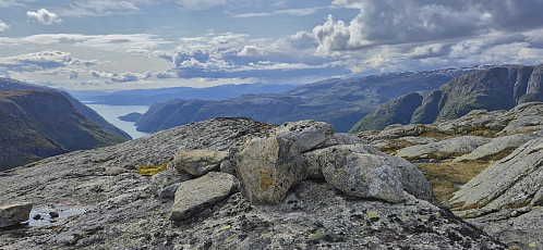 Øvrehusknotten