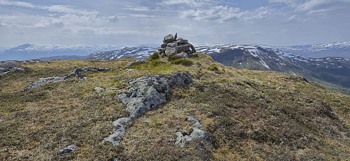 Summit cairn at Høgafjellet