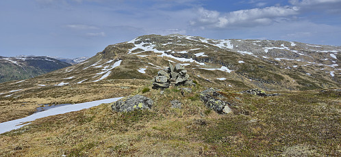 Looking back at Geitaberget and Larsfonnberget from Høgafjellet