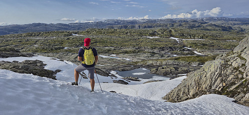 Endre enjoying the views during the ascent to Gråeggi