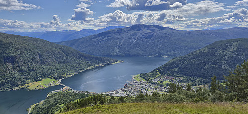 Barsnesfjøra from Skjeggen utsiktspunkt with Storehaugfjellet in the background