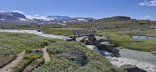 The second river crossing on the marked trail