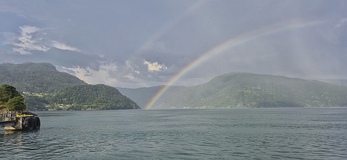 Thunderstorm and rain shower passing east of Utåker