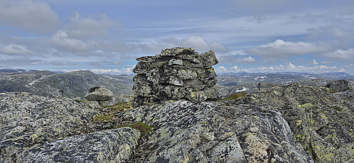 The cairn at Storhaugane