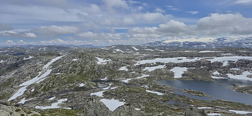 Looking back at Vestre Låghellerhøgdene from Storhaugane