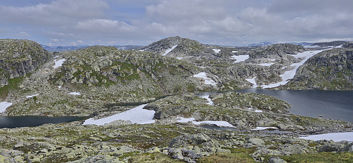 Looking back at Storhaugane from the ascent to Storhaugane Vest
