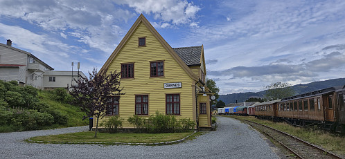 Garnes stasjon