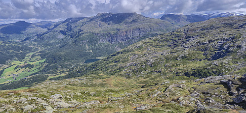Returning to Botnen with Saksaklepp in the background