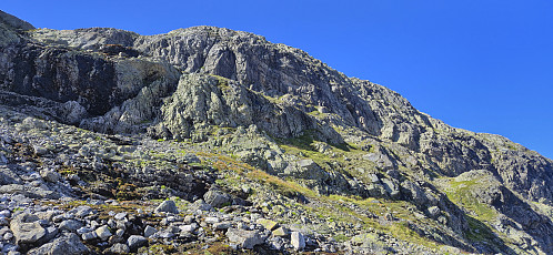 The initial steep ascent to Mjølfjellet