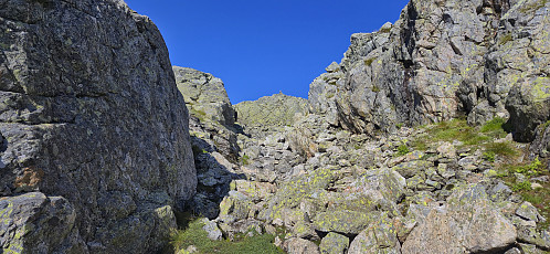 Past the initial steep part of the ascent to Mjølfjellet