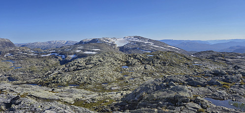 Looking back at Skorafjellet from Mjølfjellet