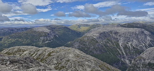 Brekkedalen from Øvsthusnipa