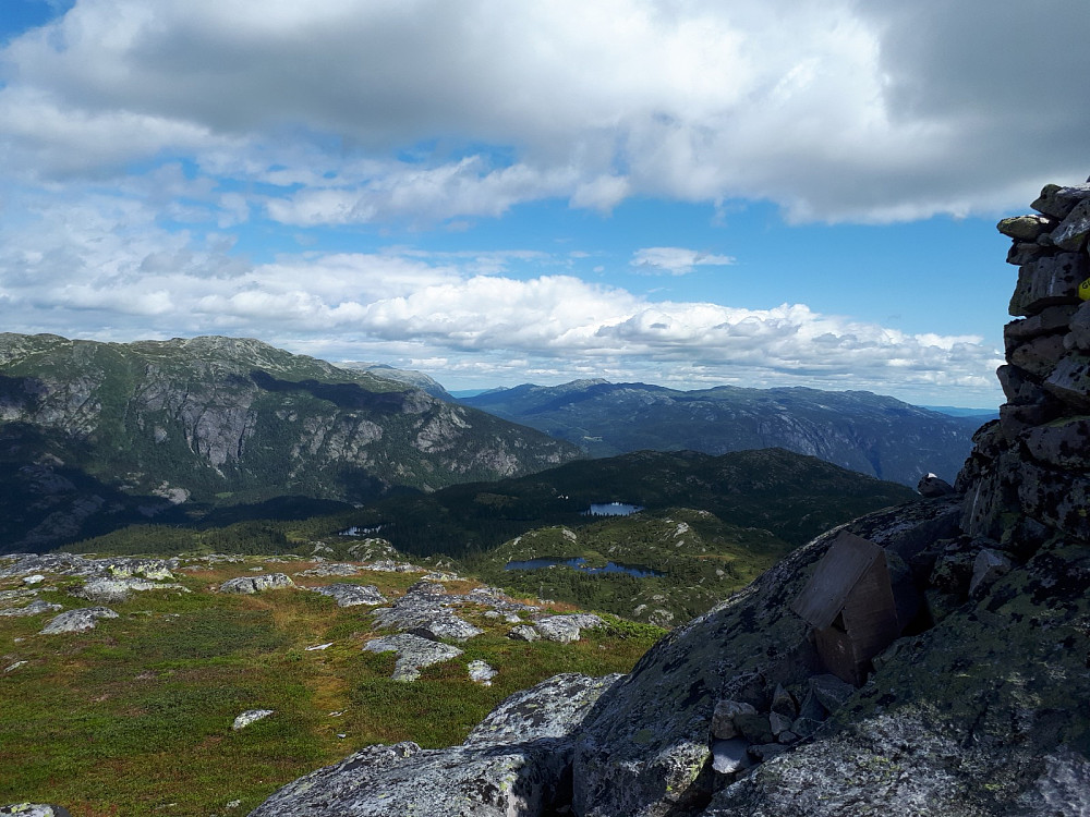Utsikt mot Skorve og Lifjell