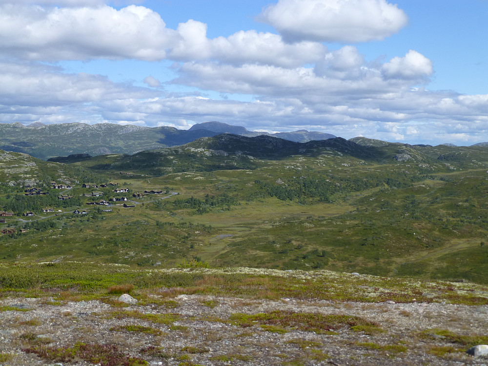 Utsikt mot Brattefjell - Vindeggen-området
