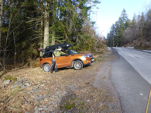 Parkering langs vegen til Valle