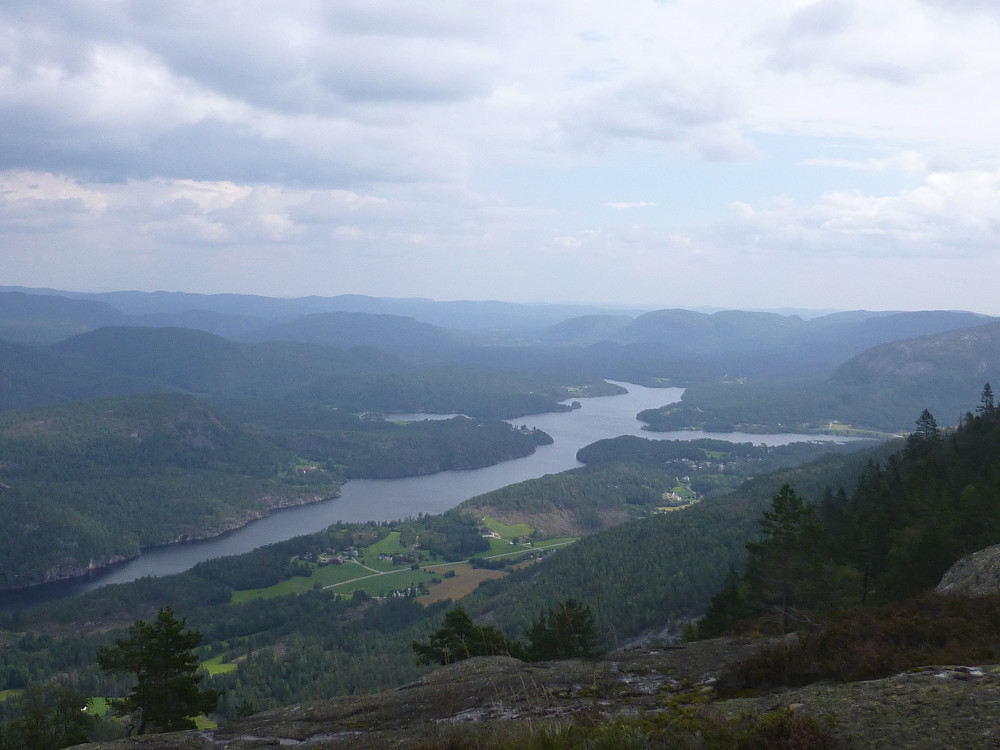 Flott utsikt over Drangedal