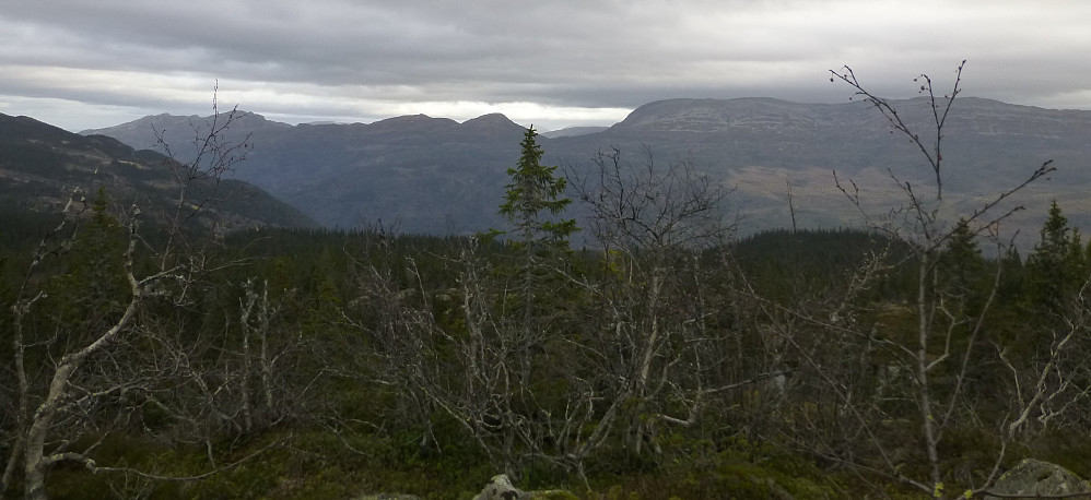 Utsikt mot Mælefjell, Heksfjell