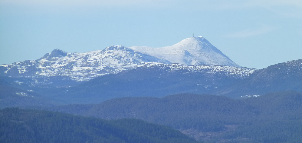 Gaustatoppen fortsatt helt hvit